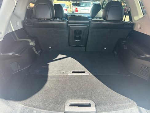 Used 2014 Nissan Rogue SL image 15