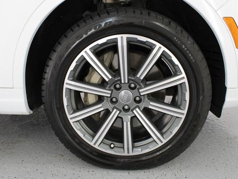 Used 2017 Audi Q7 3.0T Prestige w/ Prestige Package AWD/4WD image 84