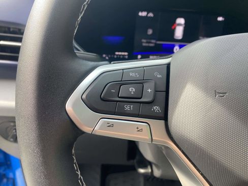 Certified 2022 Volkswagen Taos SE AWD/4WD image 13