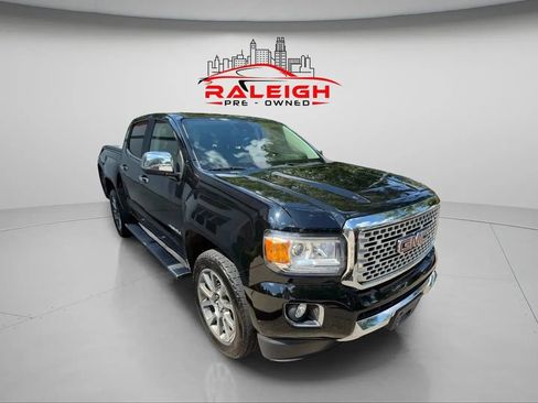 Used 2019 GMC Canyon Denali image 5
