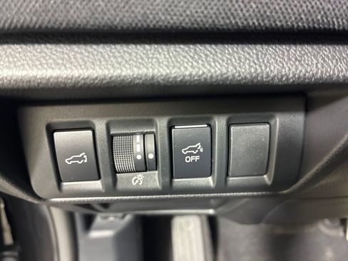 Used 2025 Subaru Outback Premium w/ Popular Package #1 image 24