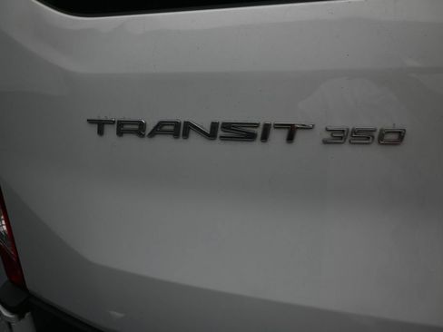 Used 2024 Ford Transit 350 XLT RWD image 23