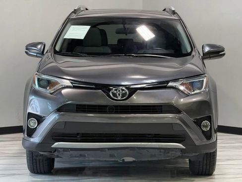 Used 2016 Toyota RAV4 XLE FWD image 3