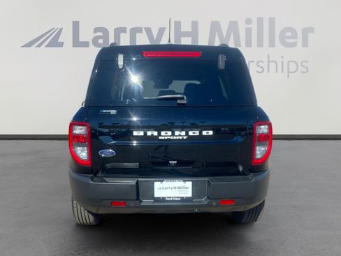 Used 2024 Ford Bronco Sport Outer Banks image 4