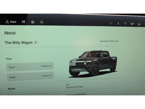 Used 2022 Rivian R1T Adventure AWD/4WD image 6