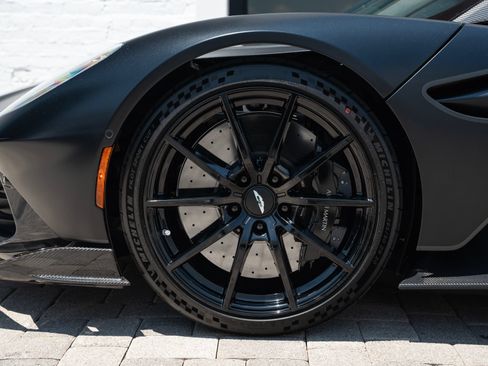 Used 2026 Aston Martin Valhalla AWD/4WD image 4