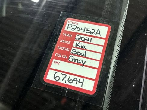 Used 2021 Kia Soul S image 28