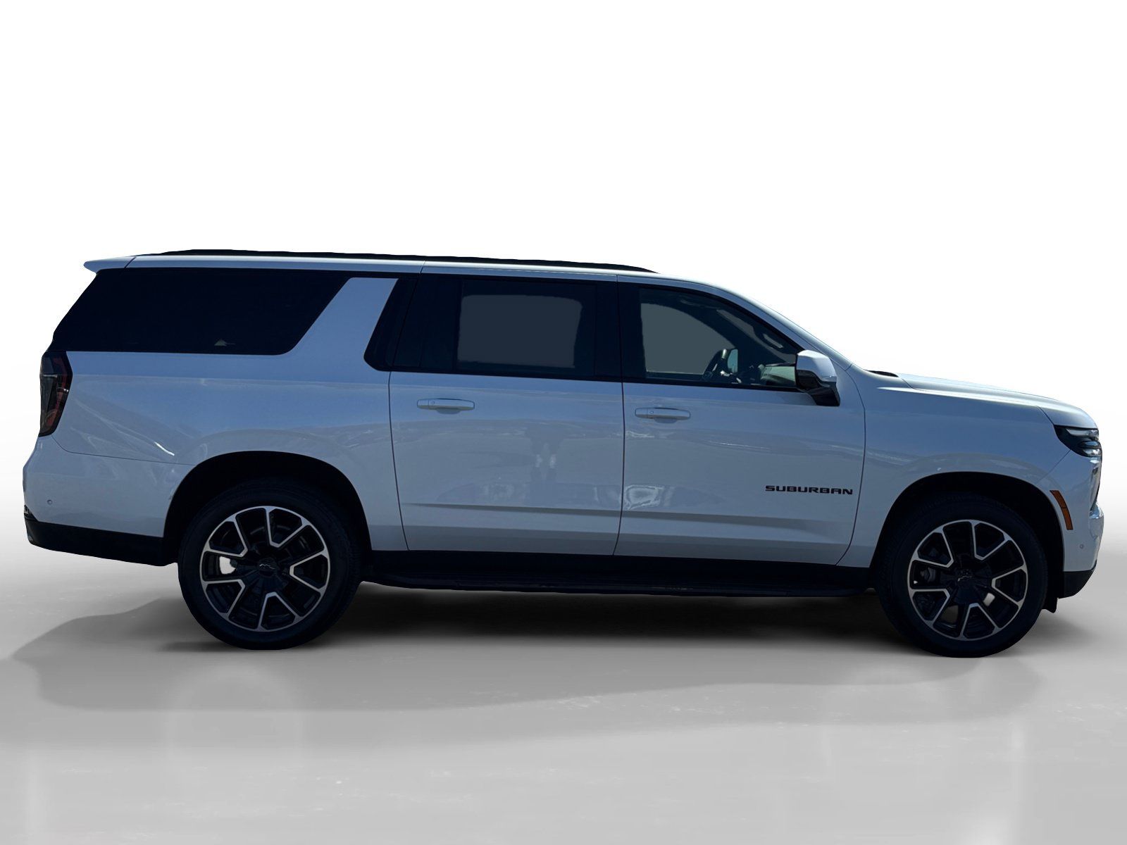 Used 2025 Chevrolet Suburban RST w/ Comfort Package AWD/4WD image 6