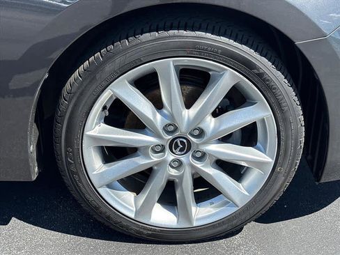 Used 2017 MAZDA MAZDA3 Touring FWD image 32