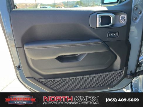 New 2026 Jeep Gladiator Sport AWD/4WD image 5