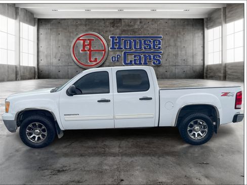 Used 2011 GMC Sierra 1500 SLE w/ Power Tech Package AWD/4WD image 8