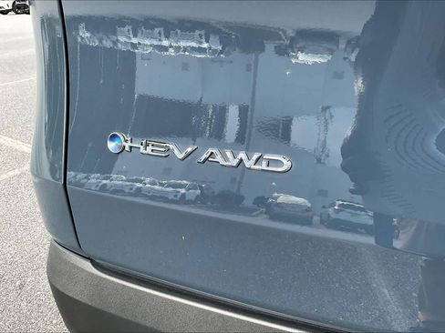 Used 2025 Toyota Grand Highlander AWD Hybrid image 10