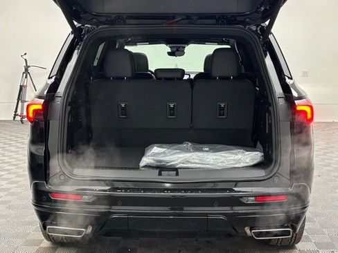 New 2026 Buick Enclave Sport Touring image 11