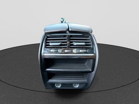 Used 2019 BMW 530i xDrive w/ Convenience Package image 35