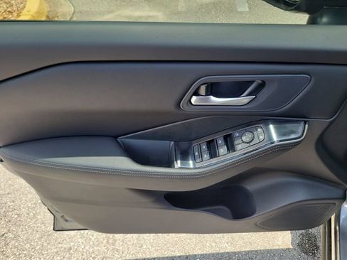 New 2026 Nissan Rogue SV FWD image 17