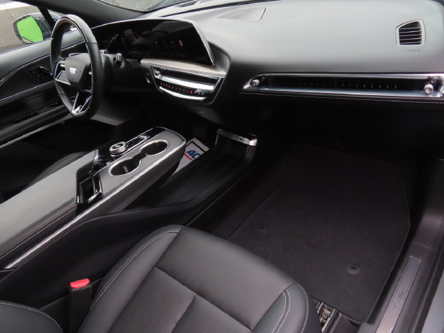 Used 2024 Cadillac Lyriq Luxury AWD/4WD image 45