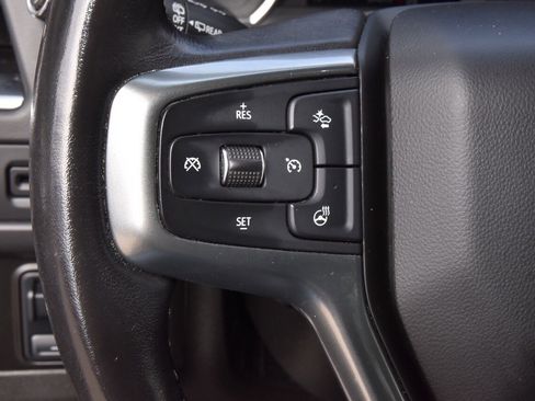 Used 2021 Chevrolet Tahoe Z71 w/ Z71 Signature Package image 24