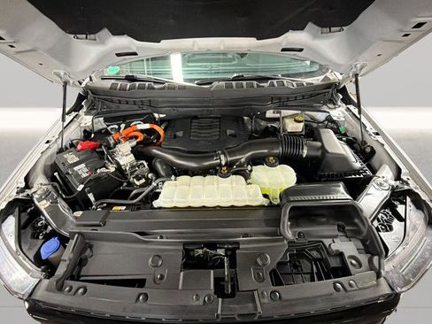 Used 2022 Ford F150 Lariat w/ Equipment Group 502A High image 26