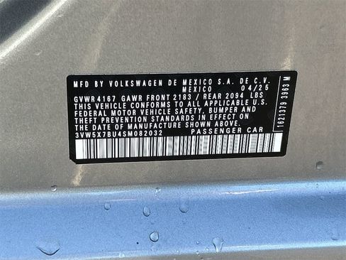 Certified 2025 Volkswagen Jetta S image 29