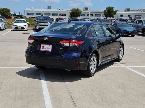 Used 2024 Toyota Corolla LE FWD image 5