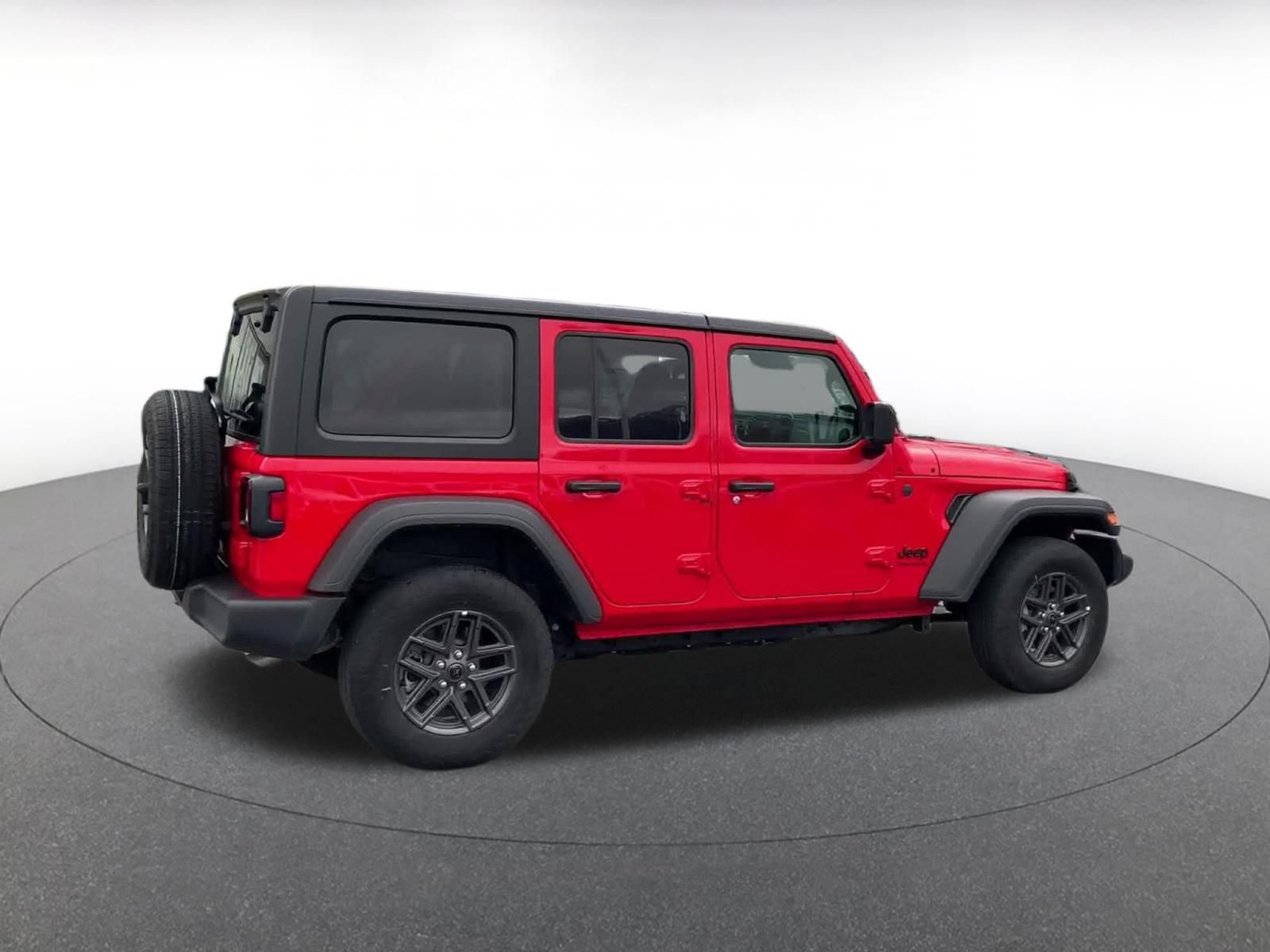 Used 2025 Jeep Wrangler Unlimited Sport AWD/4WD image 14