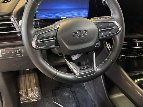 Used 2024 Chevrolet Traverse Z71 w/ LPO, Floor Liner Package AWD/4WD image 10
