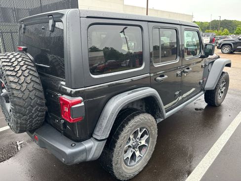 Used 2018 Jeep Wrangler Unlimited Rubicon image 4