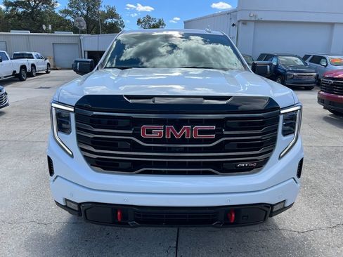 Certified 2025 GMC Sierra 1500 AT4 w/ AT4 Premium Package image 10