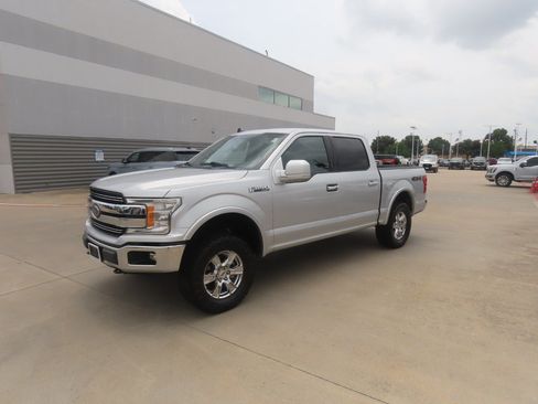 Used 2019 Ford F150 Lariat AWD/4WD image 2