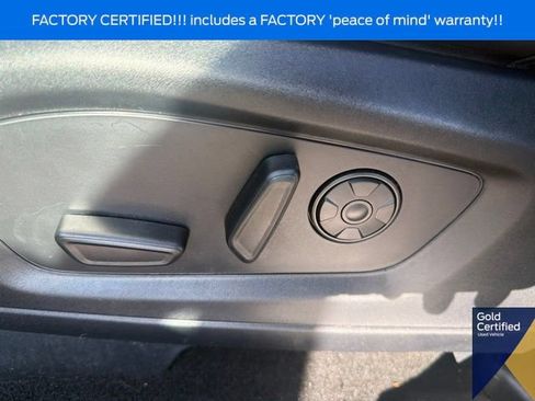 Used 2025 Ford Explorer ST AWD/4WD image 32