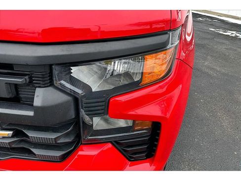 Used 2022 Chevrolet Silverado 1500 Custom image 33