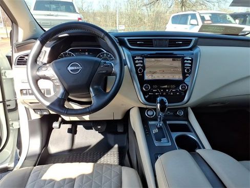 Certified 2024 Nissan Murano Platinum image 7