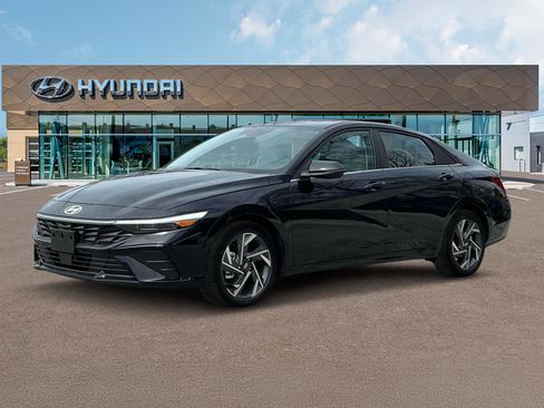 New 2025 Hyundai Elantra Limited FWD image 2