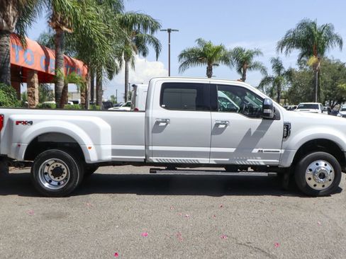 Used 2019 Ford F450 XLT w/ XLT Premium Package AWD/4WD image 11
