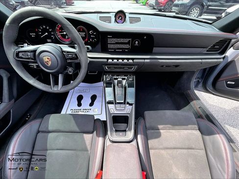 Used 2023 Porsche 911 Cabriolet image 13