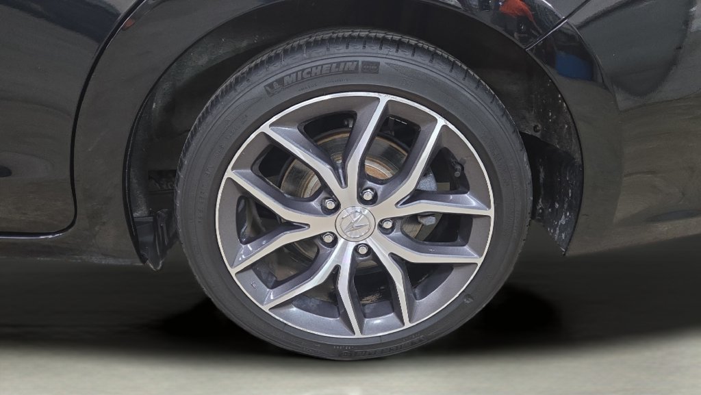 Used 2019 Acura ILX w/ Premium Package FWD image 27