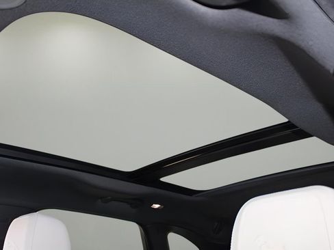 New 2026 Jaguar F-PACE R-Dynamic S image 28