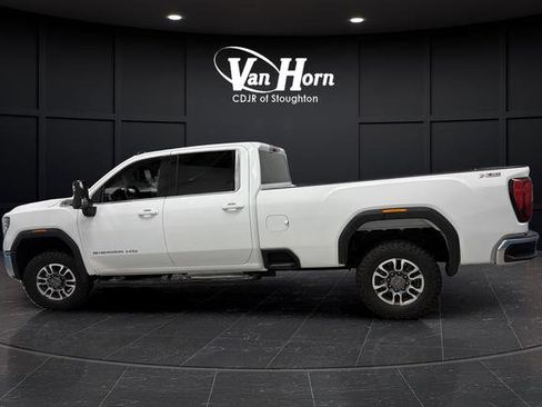 Used 2024 GMC Sierra 3500 SLE AWD/4WD image 3