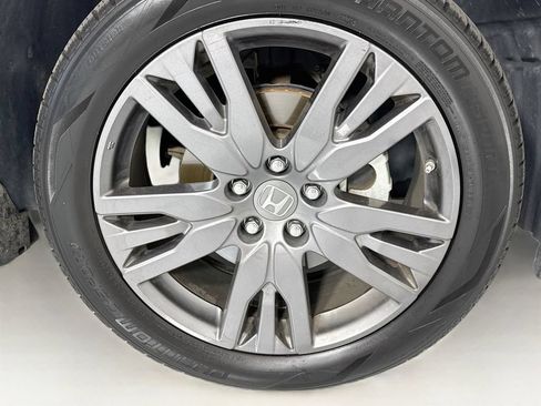 Used 2022 Honda Pilot Sport image 32