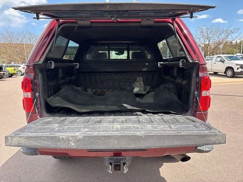 Used 2016 GMC Sierra 2500 Denali w/ Driver Alert Package AWD/4WD image 8