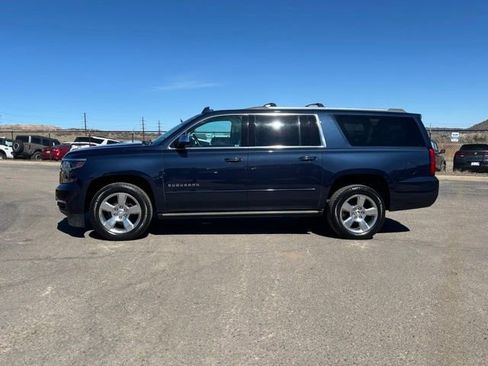 Used 2020 Chevrolet Suburban Premier w/ Max Trailering Package image 2
