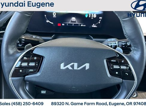 Used 2023 Kia Niro Wind w/ Wind Preserve Package FWD image 31
