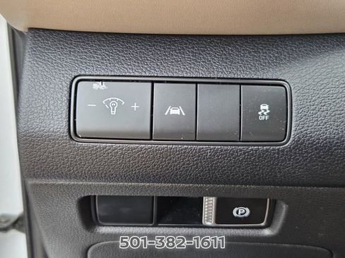 Used 2022 Hyundai Santa Fe SE FWD image 29