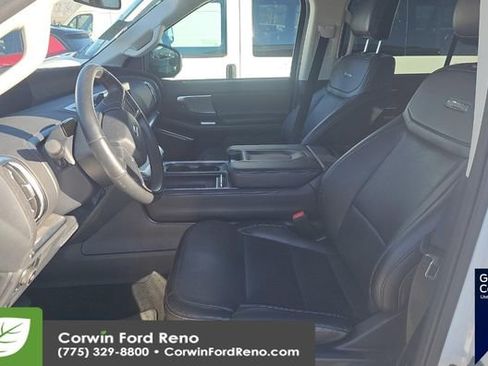 Used 2025 Ford Expedition Max Platinum AWD/4WD image 10