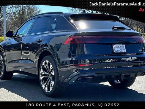 New 2026 Audi Q8 Premium Plus image 3