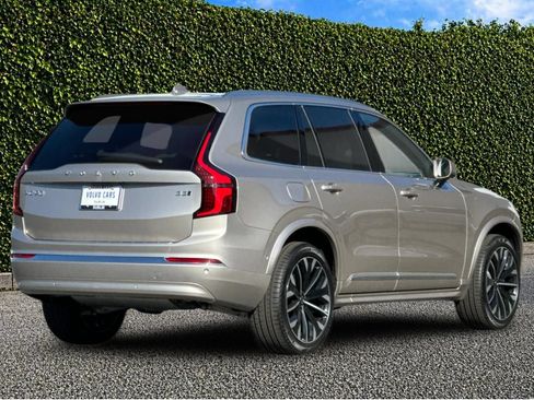 New 2026 Volvo XC90 B5 Ultra w/ Protection Package Premier AWD/4WD image 6