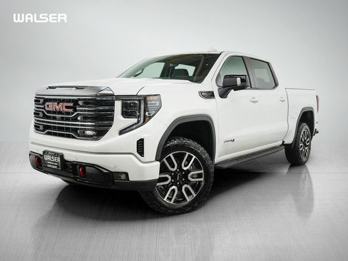Used 2024 GMC Sierra 1500 AT4 w/ Technology Package AWD/4WD image 1