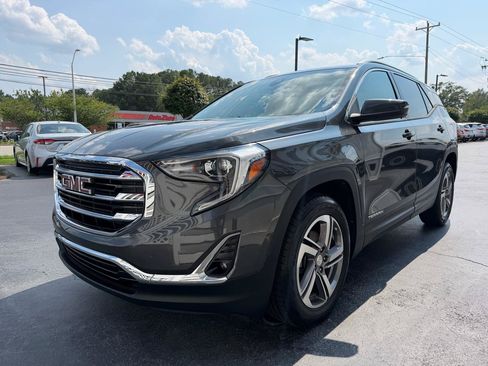 Used 2020 GMC Terrain SLT AWD/4WD image 4