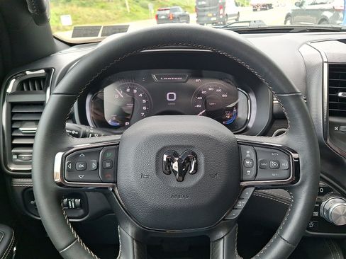 Used 2024 RAM 1500 Limited AWD/4WD image 19