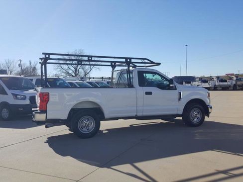 Used 2022 Ford F250 XL w/ Power Equipment Group image 6
